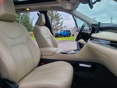 Used 2024 INFINITI QX60 Luxe AWD/4WD image 21