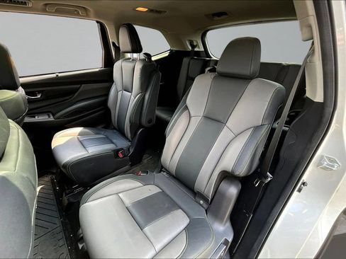 Used 2023 Subaru Ascent Onyx Edition Limited AWD/4WD image 18