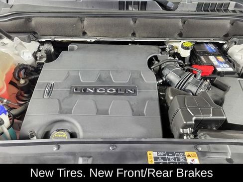 Used 2018 Lincoln MKX Reserve image 33