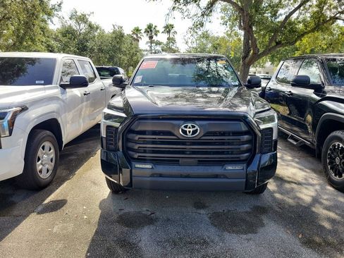 Used 2023 Toyota Tundra SR5 w/ SR5 Premium Package AWD/4WD image 2