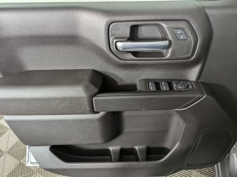 New 2025 Chevrolet Silverado 1500 Custom image 19