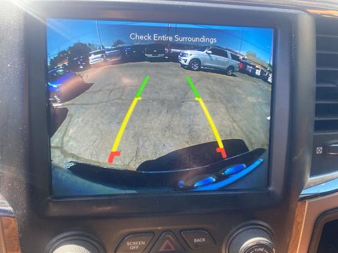 Used 2018 RAM 2500 Longhorn image 22