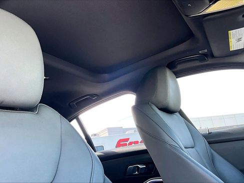 Used 2019 BMW 330i Sedan w/ Convenience Package image 13