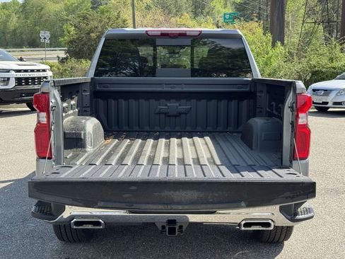 New 2026 Chevrolet Silverado 1500 LTZ w/ LTZ Premium Package AWD/4WD image 15