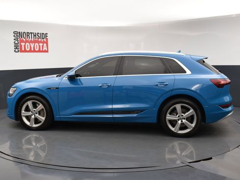 Used 2019 Audi e-tron Premium Plus AWD/4WD image 2