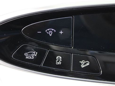 Used 2026 Genesis GV70 2.5T Advanced AWD/4WD image 24