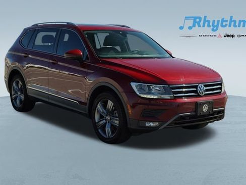 Used 2021 Volkswagen Tiguan SEL image 1