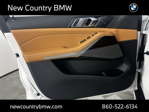 New 2026 BMW X5 xDrive40i w/ Climate Comfort Package image 13