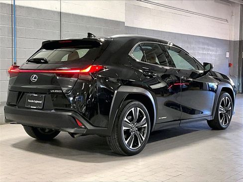 Used 2019 Lexus UX 250h image 17