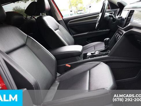 Used 2018 Volkswagen Atlas SEL AWD/4WD image 31