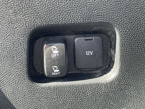 Used 2018 Ford Edge SEL w/ Equipment Group 201A image 18