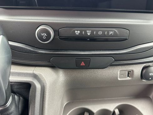 New 2026 Ford Transit 250 Low Roof image 22