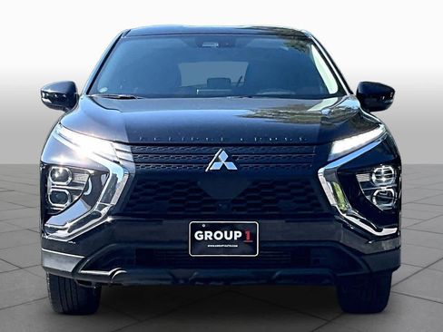 Used 2023 Mitsubishi Eclipse Cross LE AWD/4WD image 4
