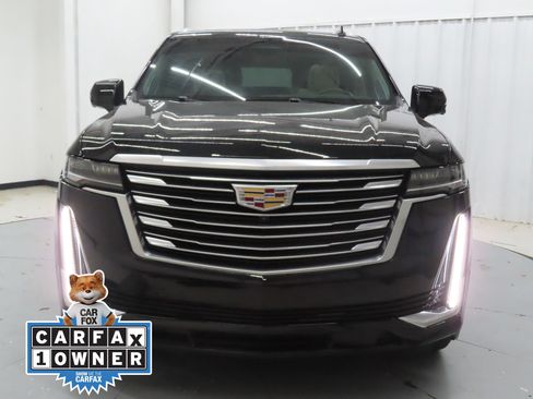 Used 2023 Cadillac Escalade Premium Luxury Platinum RWD image 9