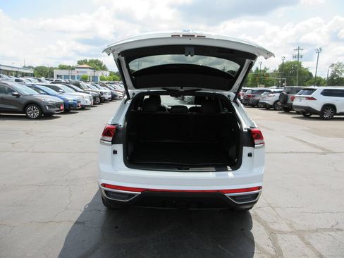Used 2021 Volkswagen Atlas Cross Sport SEL Premium AWD/4WD image 8