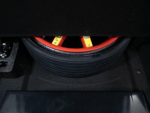 New 2026 Porsche Macan S AWD/4WD image 40