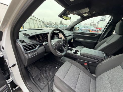 New 2026 GMC Acadia Elevation w/ LPO, Floor Liner Package AWD/4WD image 10