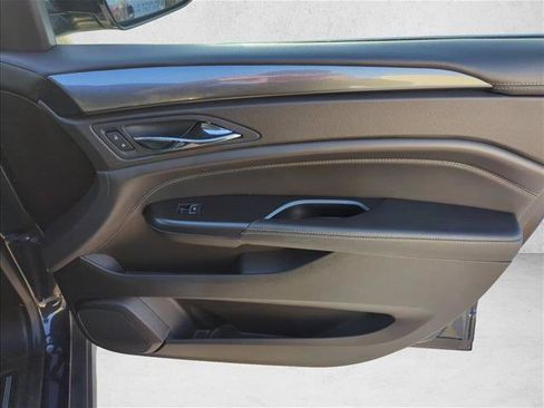 Used 2015 Cadillac SRX FWD image 24