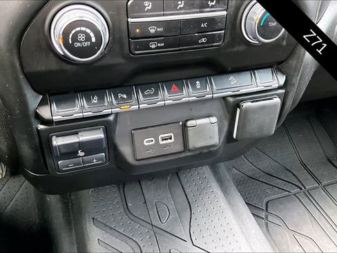 Used 2025 Chevrolet Silverado 2500 Custom w/ Custom Value Package image 15