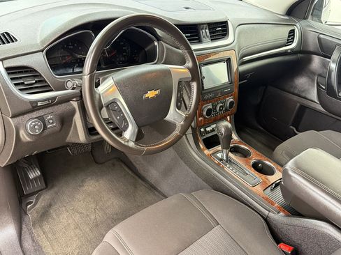 Used 2014 Chevrolet Traverse LT AWD/4WD image 4