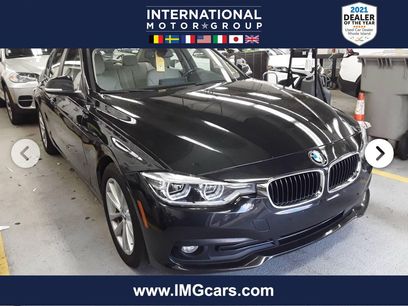 Used 2018 BMW 320i xDrive Sedan