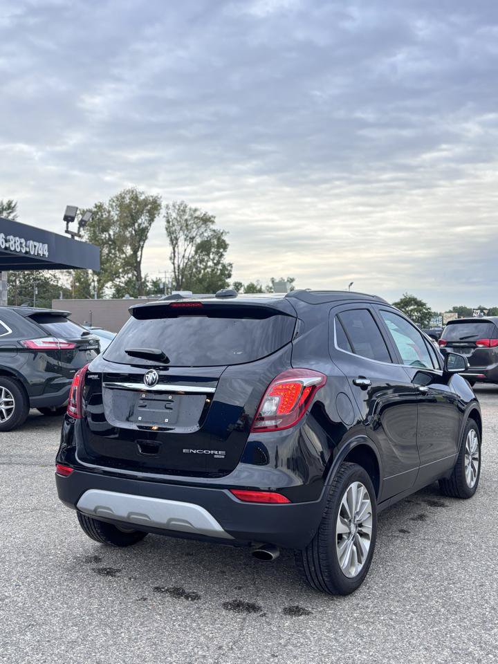 Used 2019 Buick Encore Preferred AWD/4WD image 4