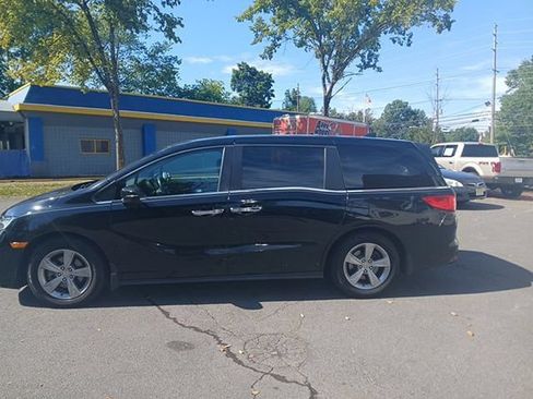 Used 2018 Honda Odyssey EX-L image 4