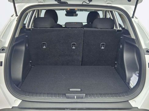 Certified 2025 Hyundai Kona SEL image 25