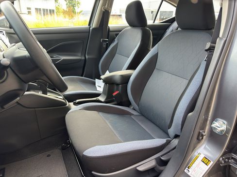 New 2025 Nissan Versa SV w/ Trunk Package image 20