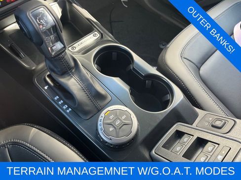 New 2025 Ford Bronco Outer Banks image 11