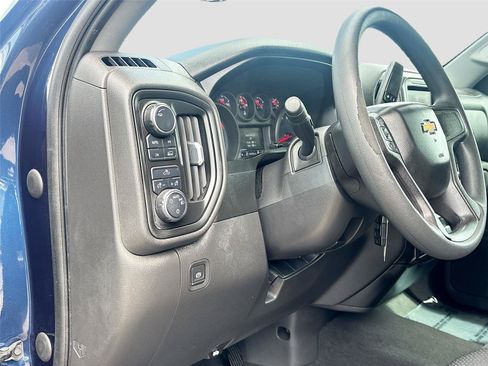 Used 2021 Chevrolet Silverado 1500 Custom w/ LPO, Dark Essentials Package AWD/4WD image 10