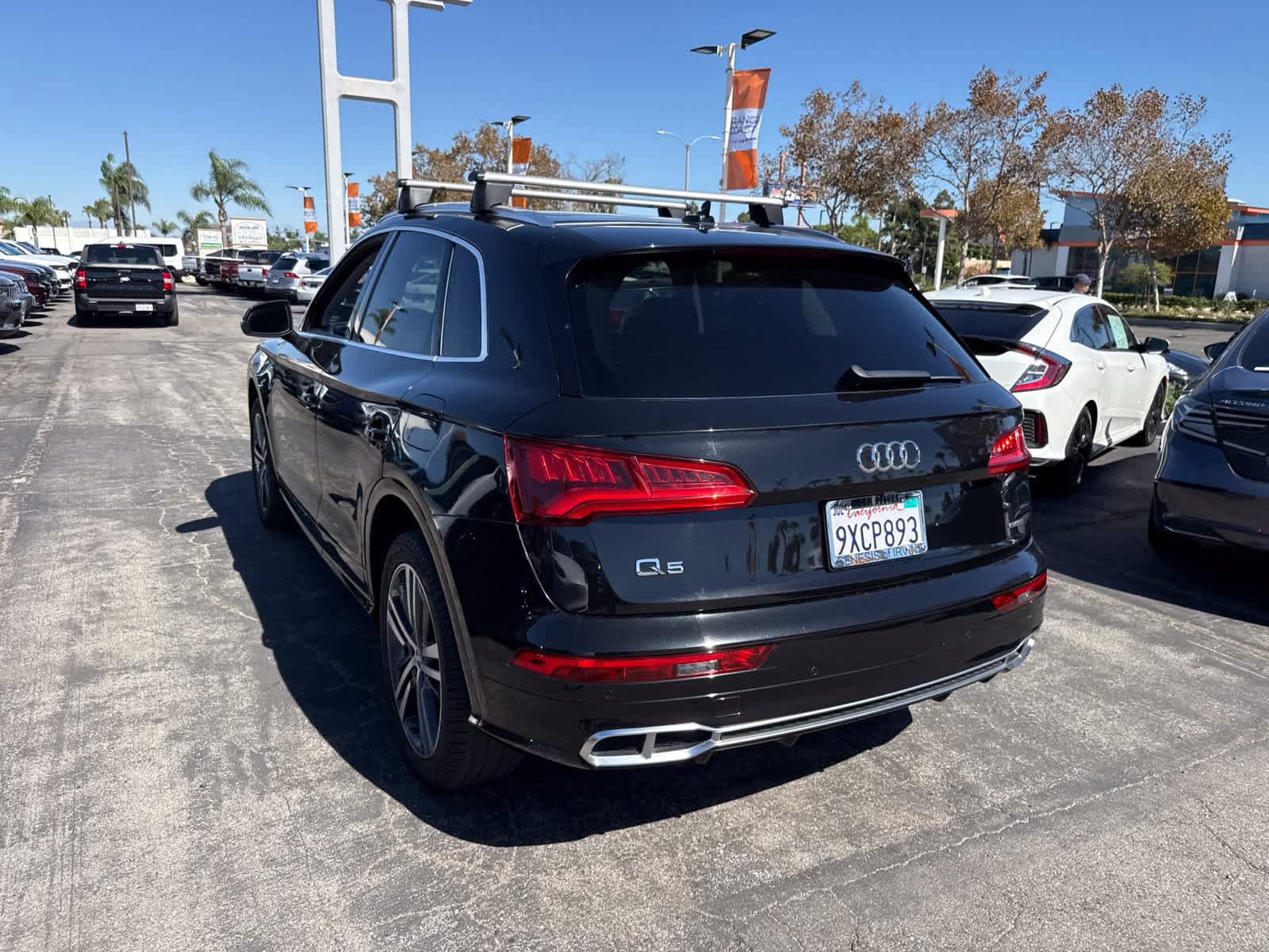 Used 2020 Audi Q5 e Premium Plus w/ Premium Plus Package AWD/4WD image 18