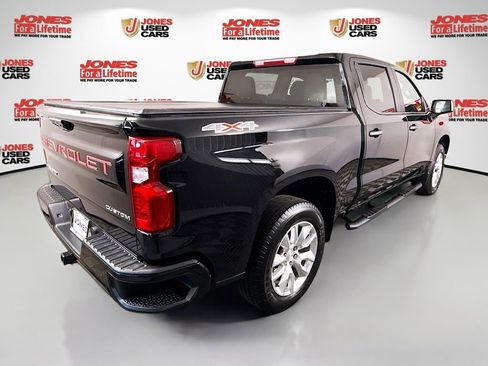 Used 2024 Chevrolet Silverado 1500 Custom image 14