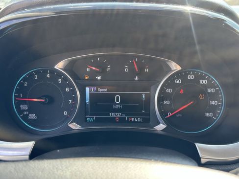 Used 2019 Chevrolet Traverse LT w/ LPO, Floor Liner Package AWD/4WD image 17