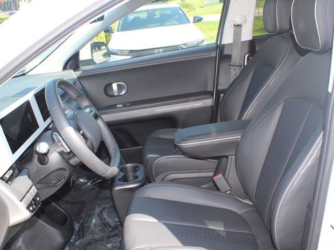 Used 2024 Hyundai Ioniq 5 Limited AWD/4WD image 11