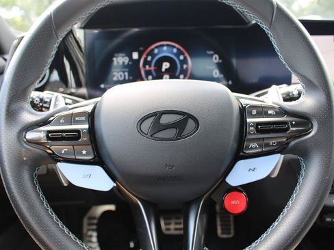 Used 2025 Hyundai Elantra N FWD image 18