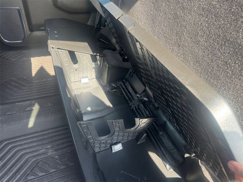 Used 2024 Chevrolet Silverado 1500 LTZ image 23