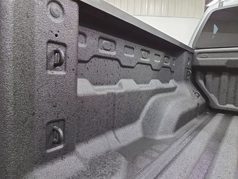 Used 2024 Chevrolet Colorado Z71 w/ Z71 Convenience Package 2 image 42