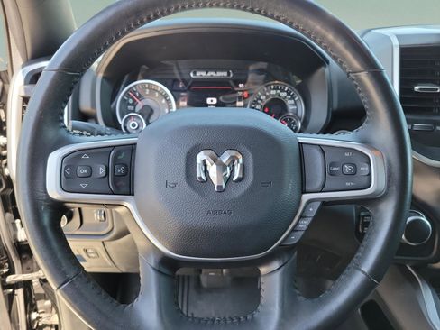 Used 2023 RAM 1500 Big Horn AWD/4WD image 16