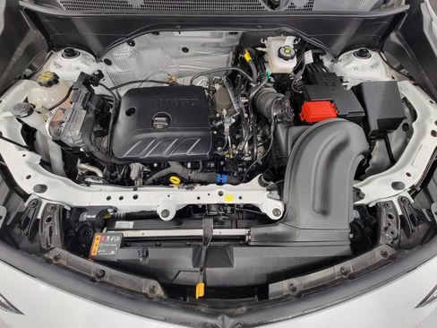 Used 2025 Buick Encore GX Preferred image 9