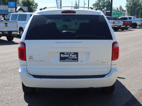 Used 2002 Dodge Grand Caravan Sport image 5