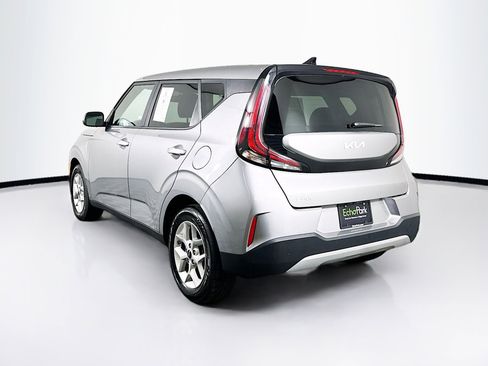 Used 2025 Kia Soul LX w/ LX Technology Package image 5