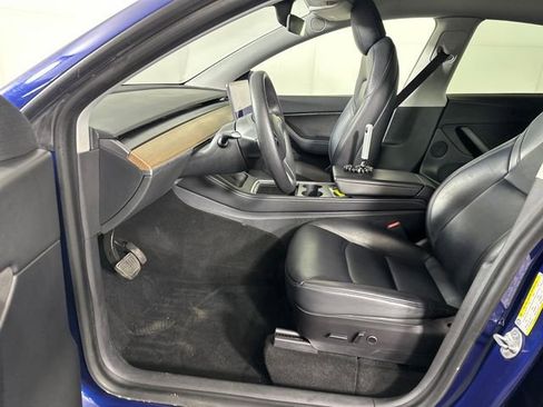 Used 2021 Tesla Model Y Long Range AWD/4WD image 11