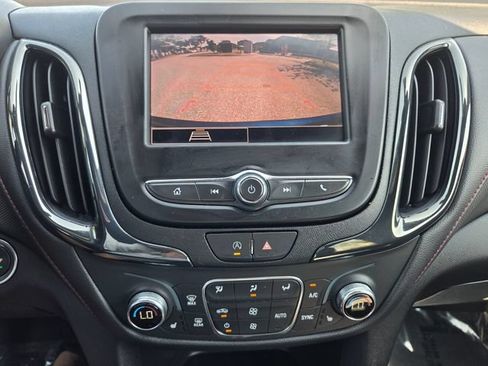 Used 2022 Chevrolet Equinox RS FWD image 12