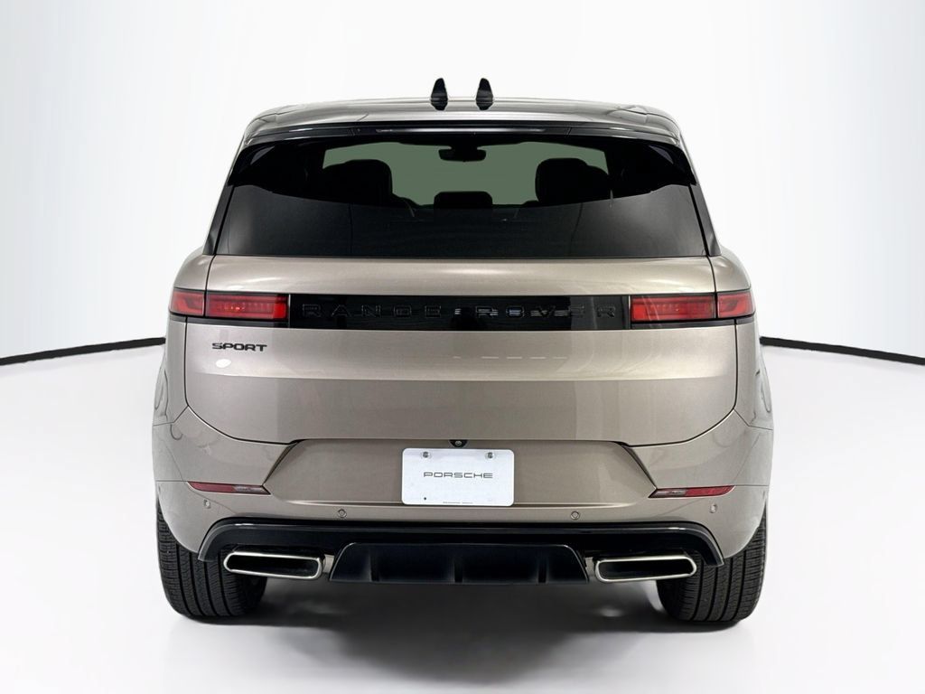 Used 2023 Land Rover Range Rover Sport SE Dynamic AWD/4WD image 6