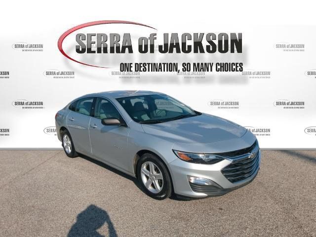 Used 2020 Chevrolet Malibu LS FWD image 2