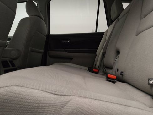 Used 2016 Honda Pilot EX image 18