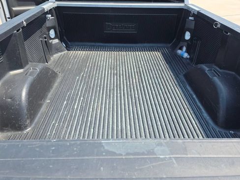 Used 2025 Chevrolet Silverado 1500 W/T RWD image 5