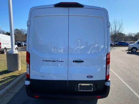 New 2026 Ford Transit 250 148 Medium Roof RWD image 27