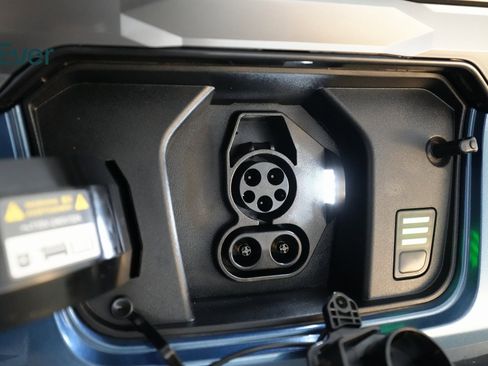 Used 2023 Kia Niro Wind image 23